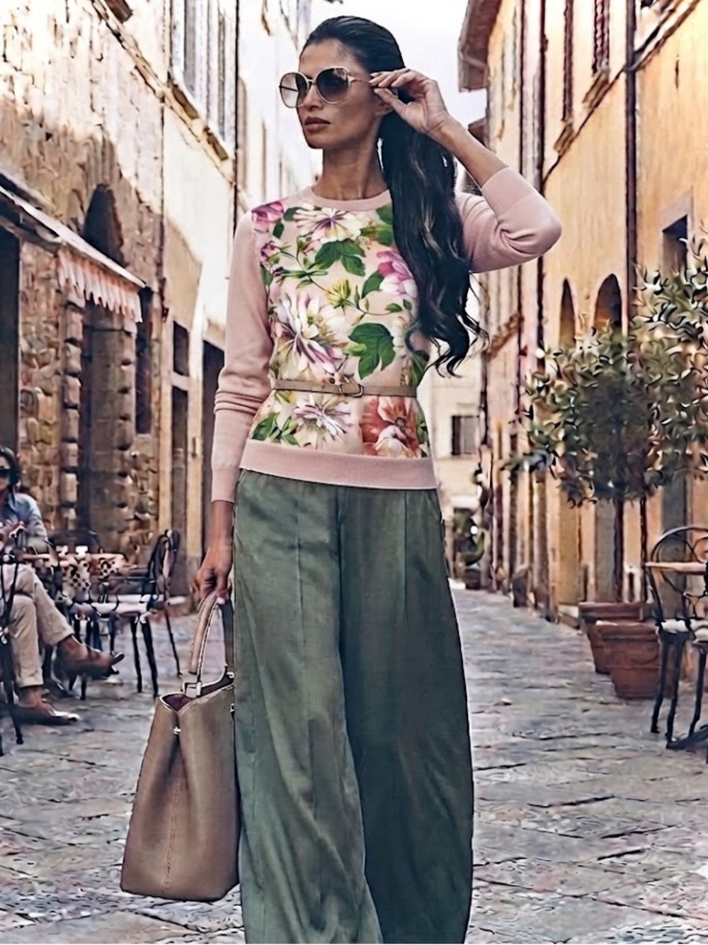 Dolce & Gabbana High Cuff Silk Sweater - Picture 4 of 16